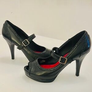 Moda Black Peep-Toe Mary Jane Heels with Red Insole Size 8